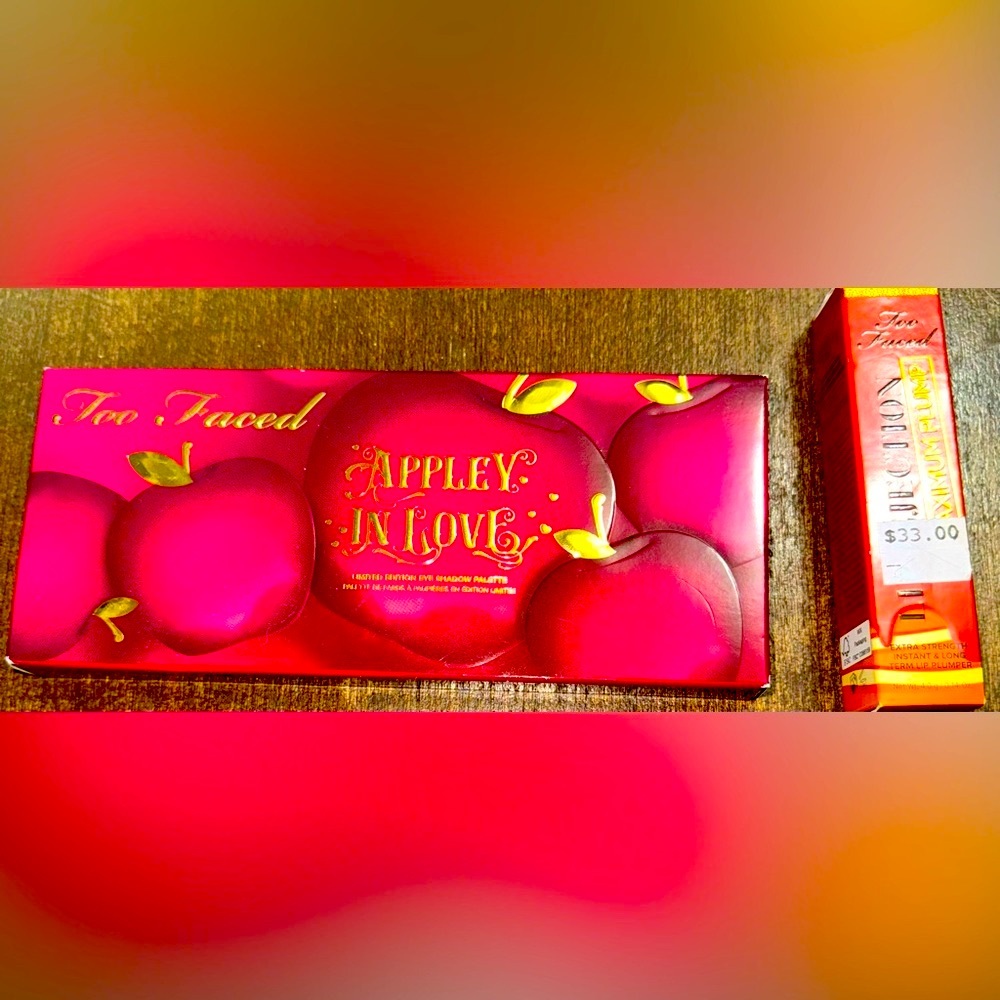 New brand new in box two-faced appley in love palette in caramel apple lipgloss